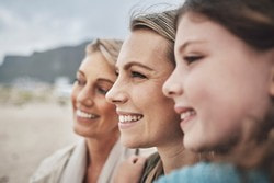 3 Generationen. Großmutter, Mutter und Tochter